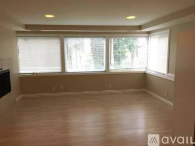 Main picture of 6424 129th Pl SE