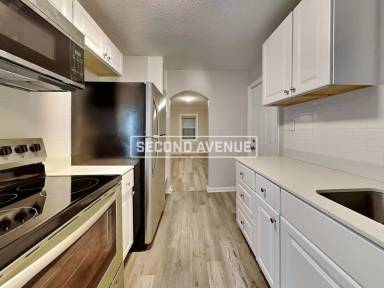 Main picture of 3301 Delavan Ave