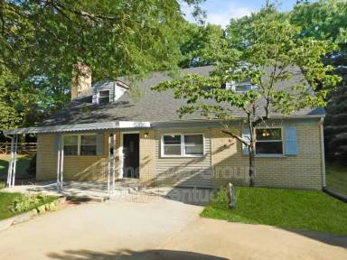 Main picture of 1903 Blue Bell Dr