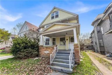 Main picture of 7218 Lawnview Ave