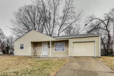 Main picture of 2351 N Sheridan Ave