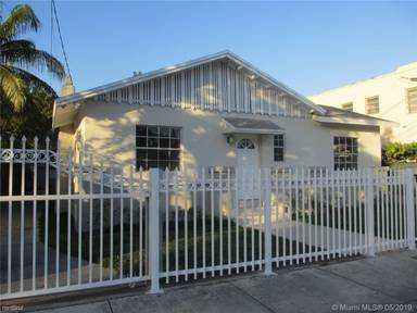 Main picture of 37 NW 52nd St