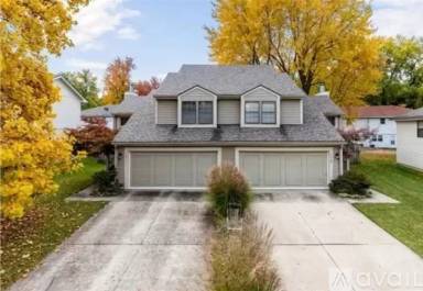 Main picture of 15407 E 48th Ter