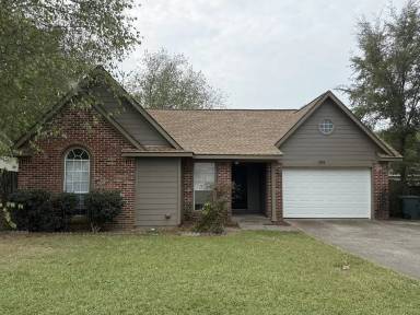 Main picture of 233 Knox Creek Trl NW