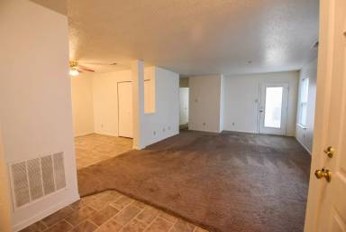 Main picture of 2331 Collins Way