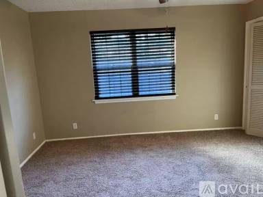 Main picture of 2540 S Florence Ave