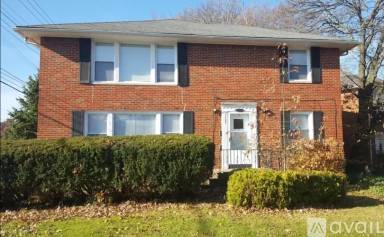 Main picture of 3724 Washington Blvd