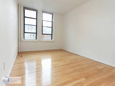 Main picture of 171 E 88th St