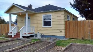 Main picture of 4805 N 30th St