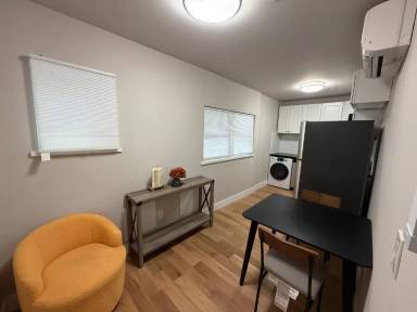 Main picture of 3701 Powelton Ave