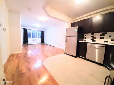 Main picture of 17 Covert St