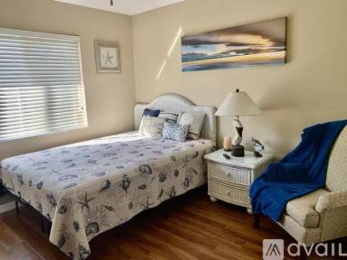 Main picture of 2869 Algardi Ln