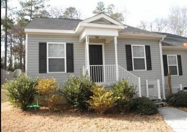 Main picture of 448 Carriage Ln