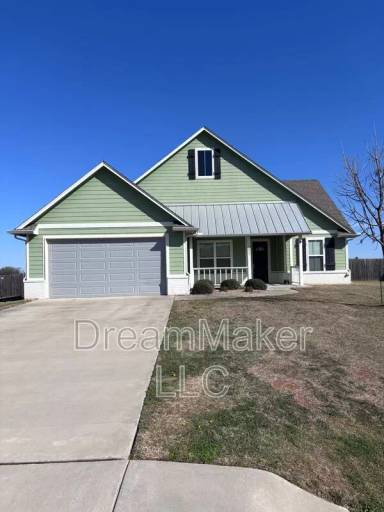 Main picture of 3035 SE 34th St