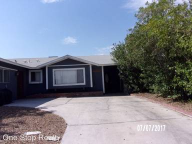 Main picture of 7805 Aplin Ave