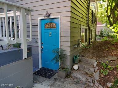 Main picture of 2038 NE 123rd St