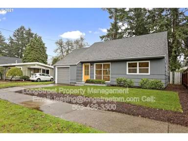 Main picture of 6014 SE Insley St