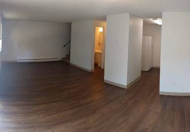 Main picture of South Hill Commons Apartments