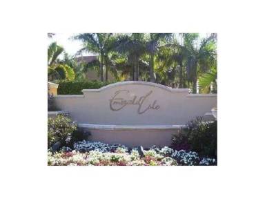 Main picture of Emerald Isle at Laguna Lakes