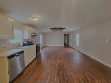 Main picture of 13281 Hammack Rd