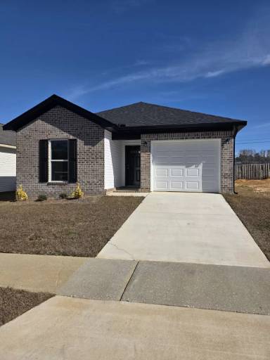 Main picture of 115 Thistlewood Dr