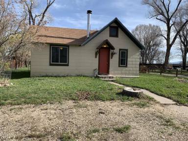 Main picture of 116 W Farm St