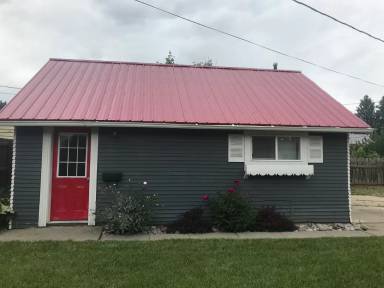 Main picture of 735 7th Ave E