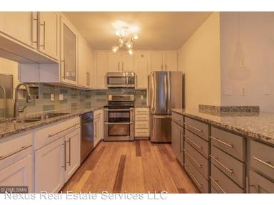 Main picture of City Heights Condominiums