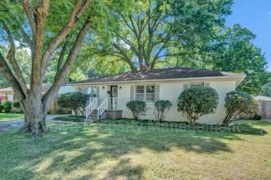 Main picture of 1257 Whitewater Rd