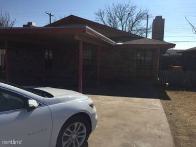 Main picture of 2011 S Loop 289