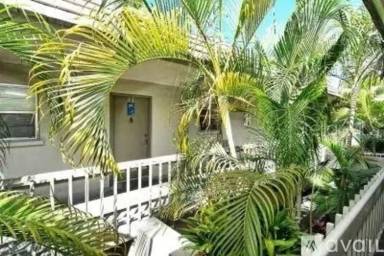 Main picture of 3360 S Osprey Ave