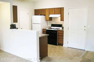 Main picture of 237 Pacifica Blvd