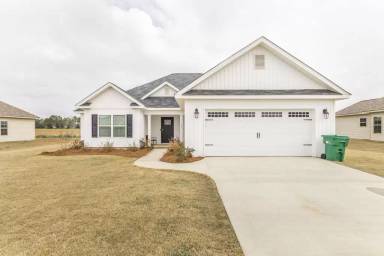 Main picture of 117 Rambo Way