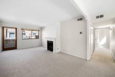 Main picture of 663 Bishops Lodge Rd