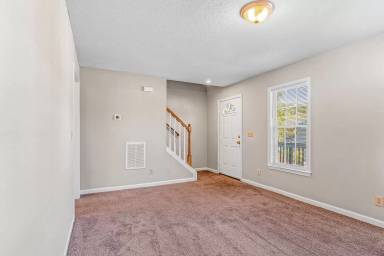 Main picture of 3525 Riverside Dr