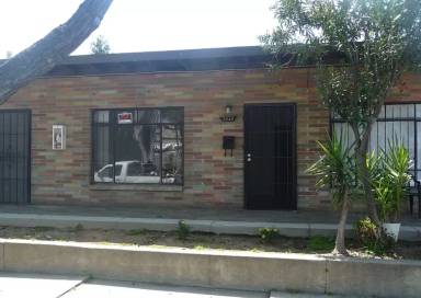 Main picture of 165 N U St