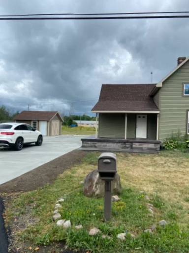 Main picture of 7341 Southwestern Blvd