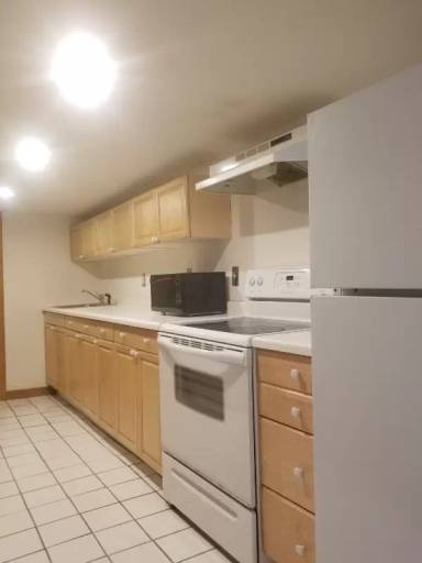 Main picture of 3223 N Richmond St