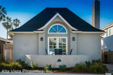 Main picture of 5606 Dolphin Pl