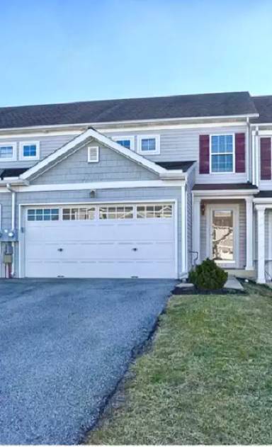 Main picture of 564 Fox Ridge Ln