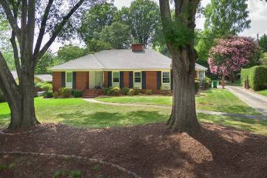 Main picture of 5544 Robinhood Rd