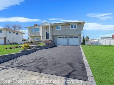 Main picture of 76 Harvest Ln