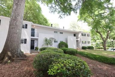 Main picture of 311 Peachtree Hills Ave NE