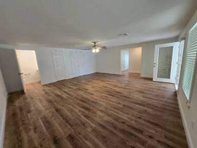 Main picture of 1720 Bagby Ave