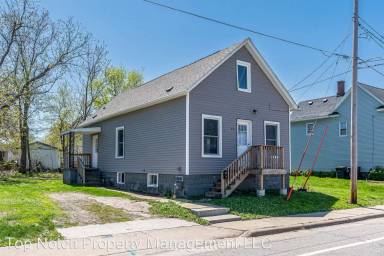 Main picture of 614 7th Ave