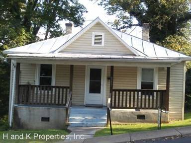 Main picture of 217 N Randolph St