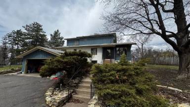 Main picture of 1787 Lexington Ave S