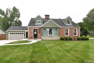Main picture of 342 Greenleaf Dr