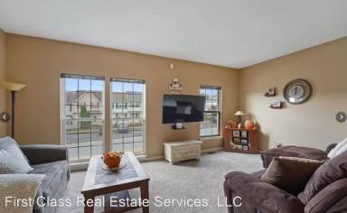 Main picture of 16 Alexis Dr
