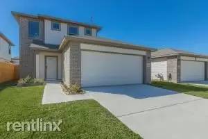 Main picture of 14452 Conifer Dr